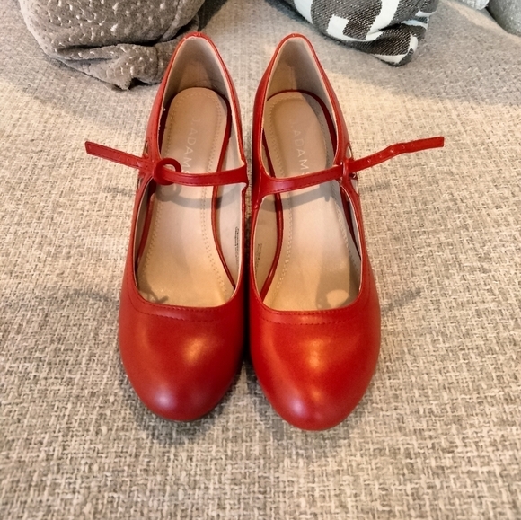 J. Adams Retro Mary Jane Heels - Picture 3 of 7